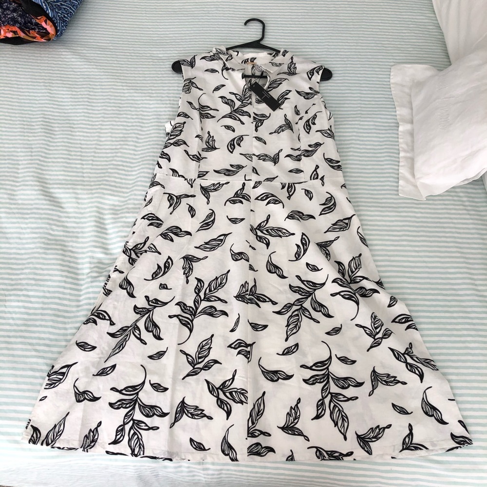 NWT Tahari dress size 14